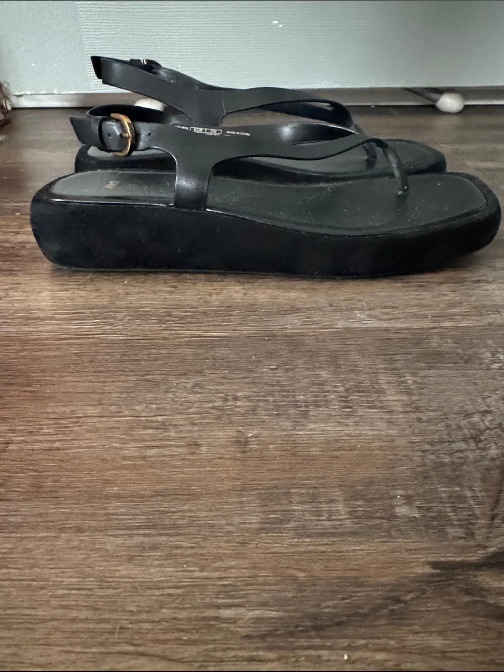 Zara Black Square-Toe Slingback Sandals - Picture 2 of 4